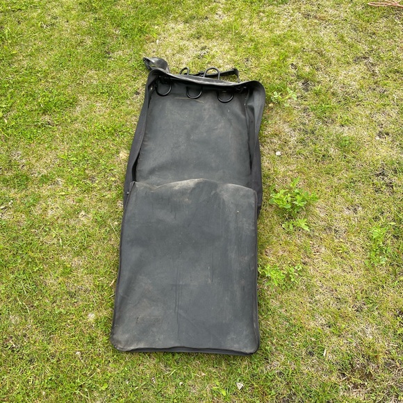 Tough 1 hanging Bridle Bag - Picture 2 of 2